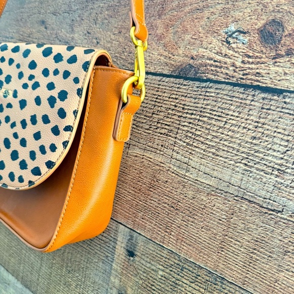 Fawn Designs Print Holliday Collection The Oversized Croissant Bag - Picture 5 of 12